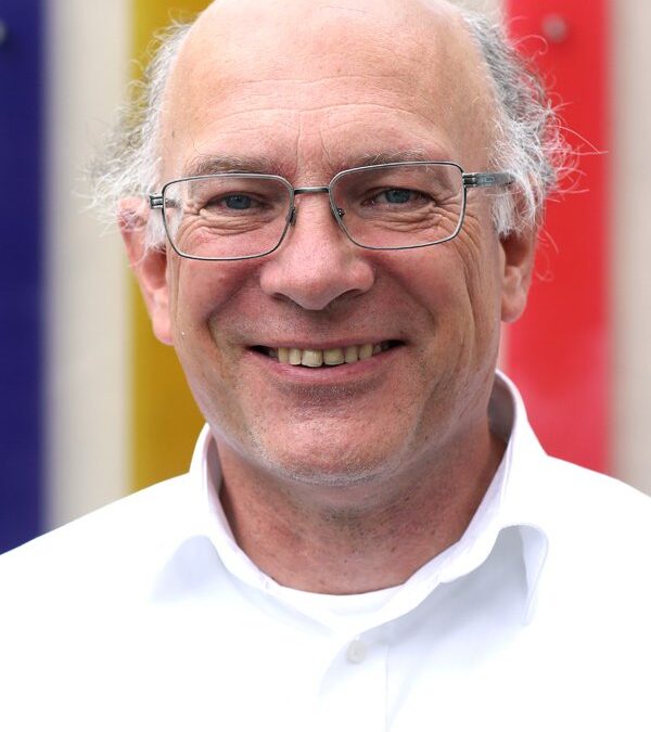 PROF. DR. EDWIN HÜBNER